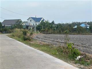 Bán đất sát khu công nghiệp minh hưng sikico. diện tích 500m2 sẵn 100m2 thổ cư. giá 950tr