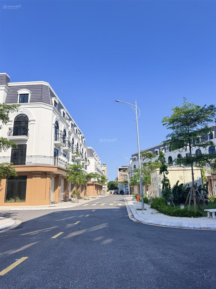 Bán nhà 4 tầng có sổ khu đô thị star central tại đồng hoà kiến an giá 5.3 tỉ !!