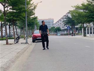 Bán biệt thự song lập 225m2 trong khu đô thị chuẩn singapore, giá f0, miễn lãi gốc 2 năm.