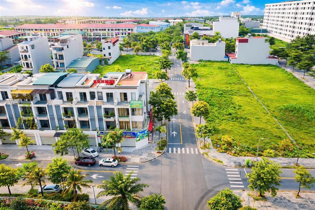 Bán đất nền trong khu đô thị đẹp như mơ, ngày sát cạnh trường đại học luật, ngoại thương.