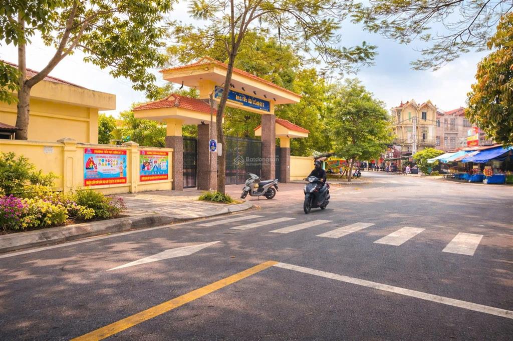 Bán đất nền trong khu đô thị đẹp như mơ, ngày sát cạnh trường đại học luật, ngoại thương.