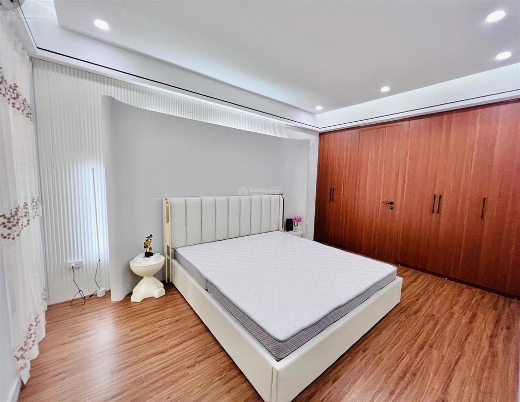 Chính chủ bán sakura 47 vũ trọng phụng, 100m2,giá 8tỷ,  0335 322 ***