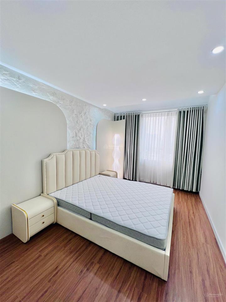 Chính chủ bán sakura 47 vũ trọng phụng, 100m2,giá 8tỷ,  0335 322 ***