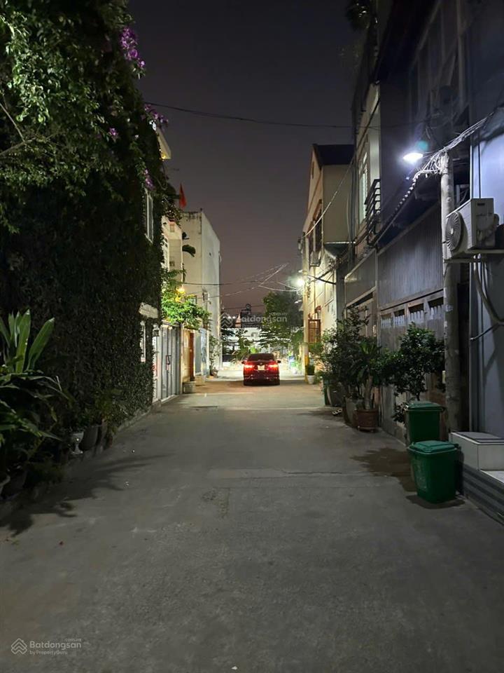 Nhà vị trí đắc địa ngang 8m gần thủ thiêm, giá chỉ 21 tỷ