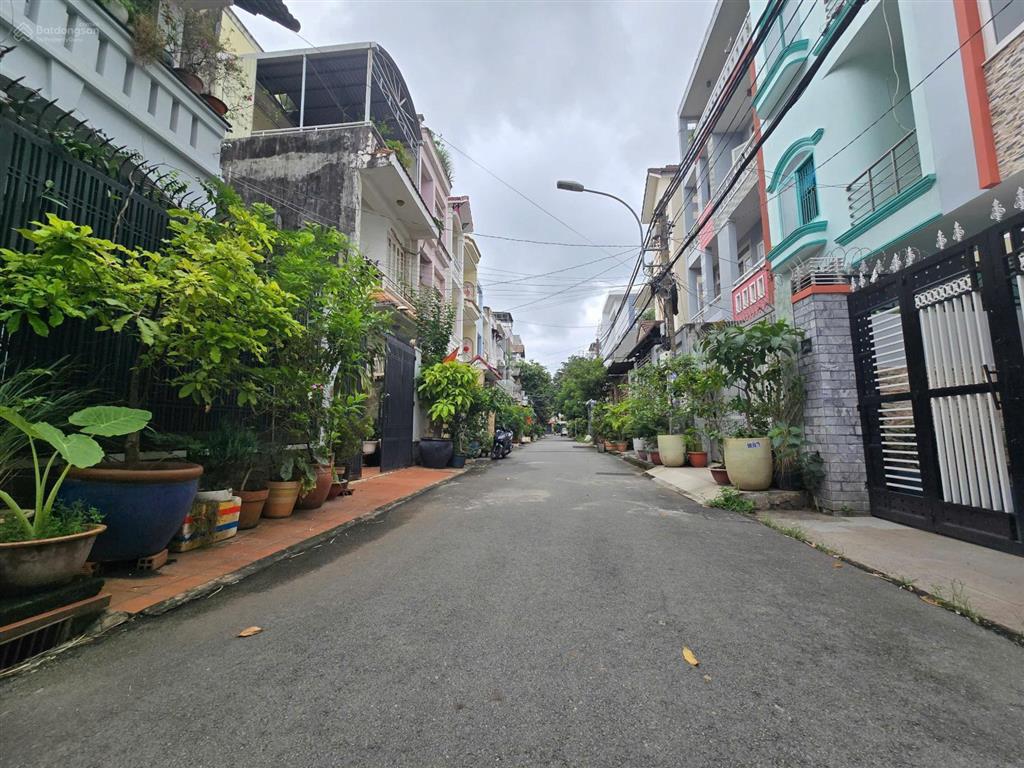 Nhà vị trí đắc địa ngang 8m gần thủ thiêm, giá chỉ 21 tỷ