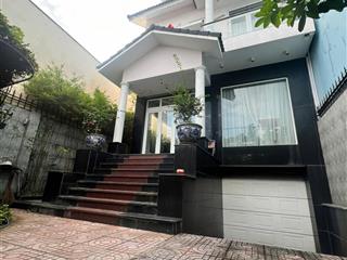 Biệt thự rộng 200m² không gian sống lý tưởng, rộng rãi, riêng tư, tận hưởng mỗi ngày chỉ 18 tỷ