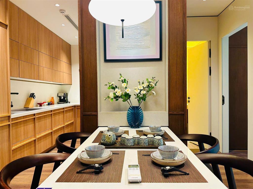 Cắt lỗ 200tr  căn 1n+ imperia sky park