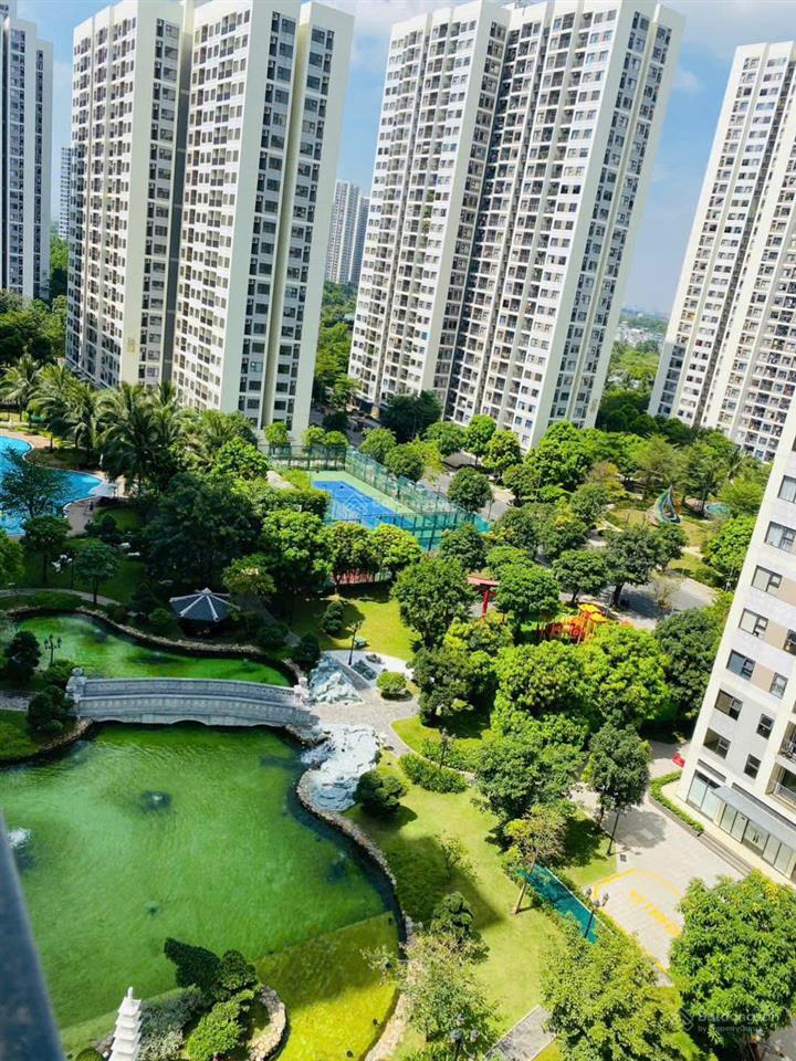 Bán căn studio 1 tỷ 760 / 34m2 sẵn nội thất khu the origami  vinhomes grand park