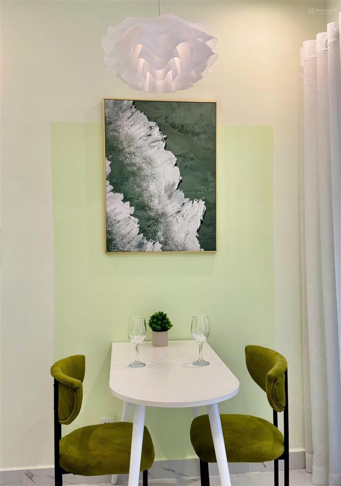 Giá chỉ 1,85 tỷ  deal hời studio the beverly solari, full nội thất, gần vincom mega mall