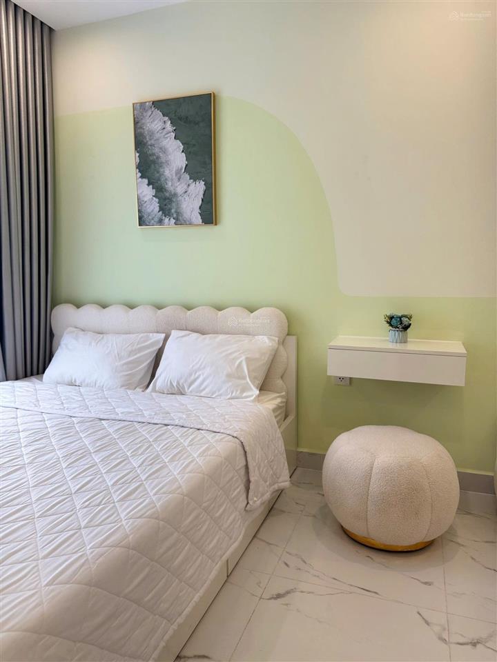 Giá chỉ 1,85 tỷ  deal hời studio the beverly solari, full nội thất, gần vincom mega mall