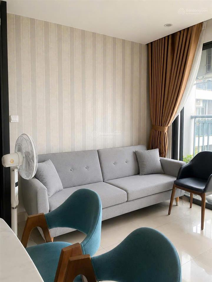Bán căn 2pn 1wc | the rainbow + dt 59m² | giá 2,5 tỷ | tặng kèm nội thất | vinhomes grand park