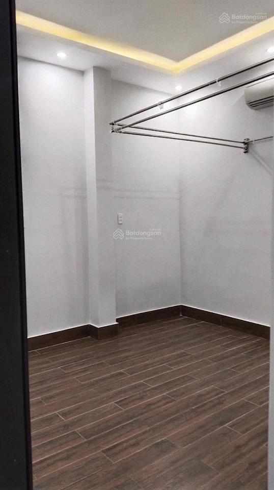 Nhà phố cách biển mân thái 150m