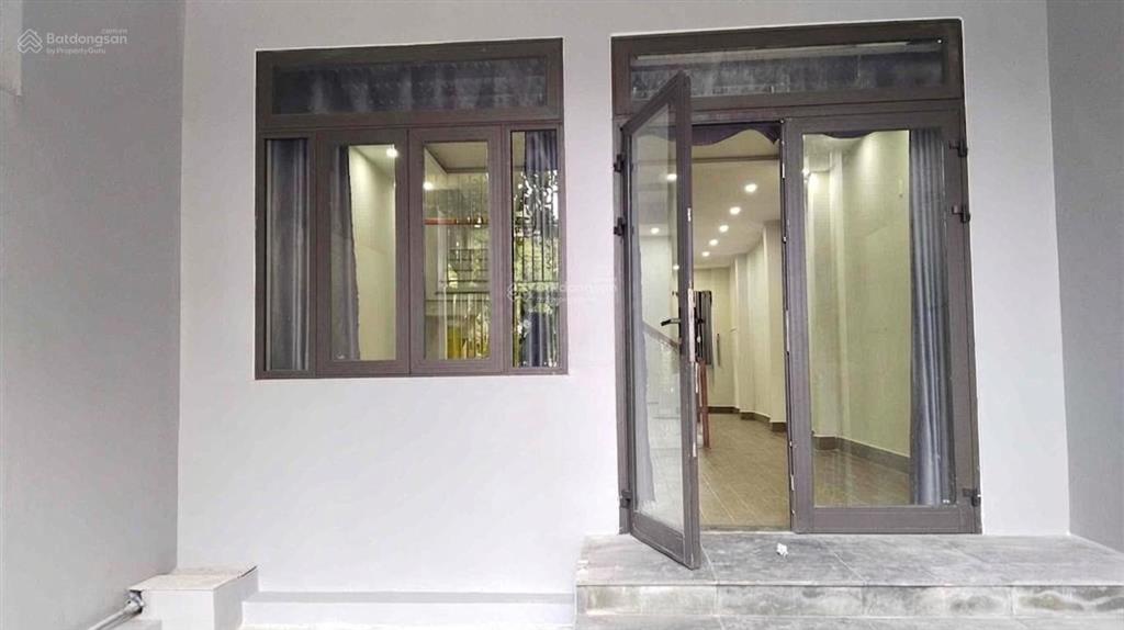 Nhà phố cách biển mân thái 150m