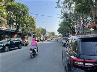 Đất lê tấn trung cách biển mân thái 1 phút đi bộ