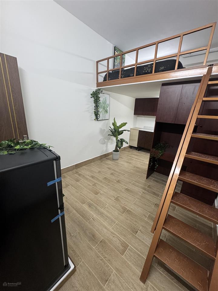 Thuê phòng khỏi lo sắm đồ ausa lê văn lương có sẵn nội thất, bếp và wc riêng