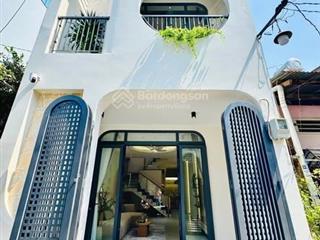 Bán nhà ngộp tl lê văn sỹ, p12, q. phú nhuận giá 2ty750 63m2 thuê 17tr/tháng hẻm 6m sổ hồng riêng