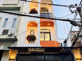 Mua nhà có dòng tiền 3 tỷ880tr. lãnh binh thăng, q11, dt 60m2, hđ thuê 17tr/th 6m. sổ hồng riêng