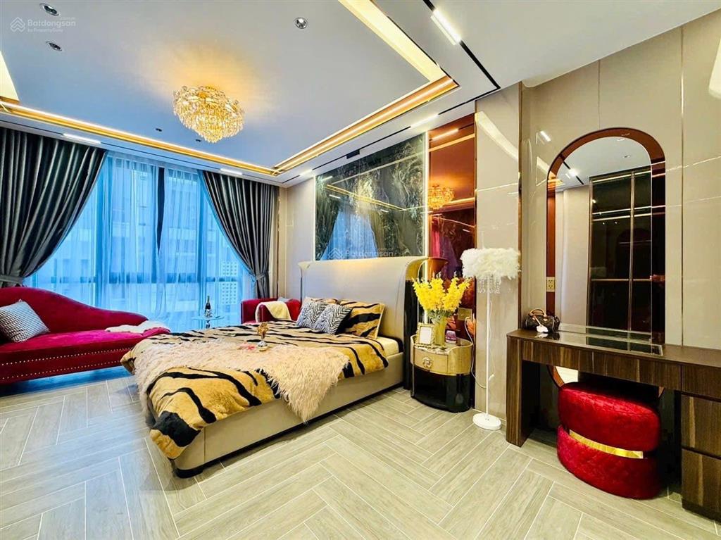 Bán gấp nhà dì 8 thảo điền nhà hiện đại. dt 85m2, hẻm 5m hđ thuê 19tr. sổ hồng riêng