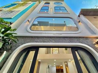 Bán nhà hiếm ở đường nguyễn thiện thuật, q3. dt 70m2, hẻm 5m. hđ thuê 21tr/th. sổ hồng riêng