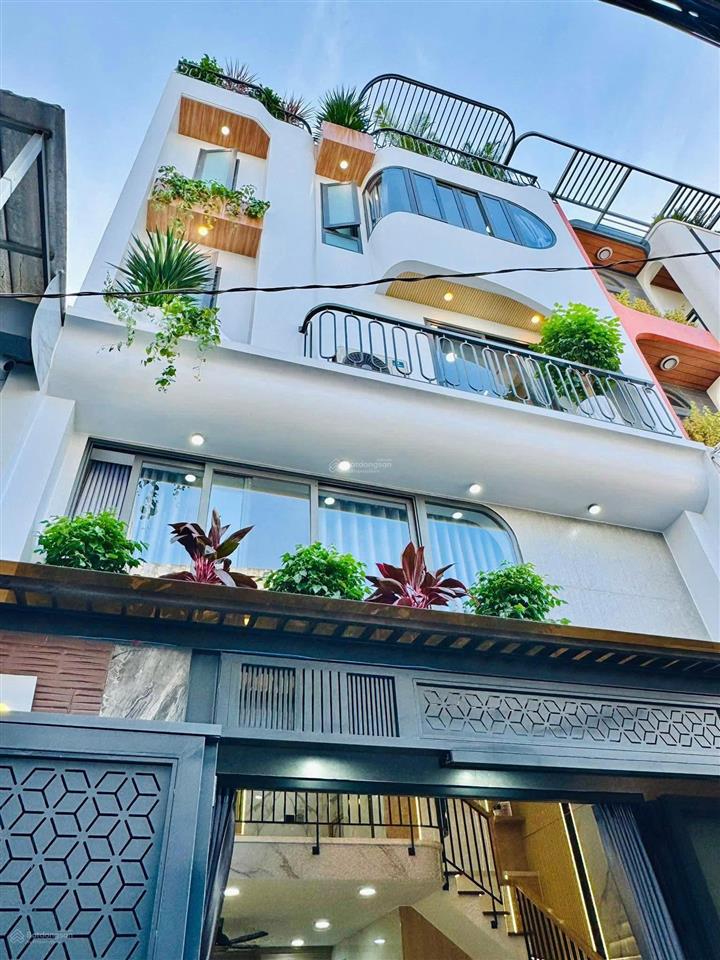Căn nhà siêu phẩm nằm khúc cao đức lân, q2. giá 3 tỷ900tr dt 70m2, hẻm xe hơi 6m, hđ thuê 19tr. shr