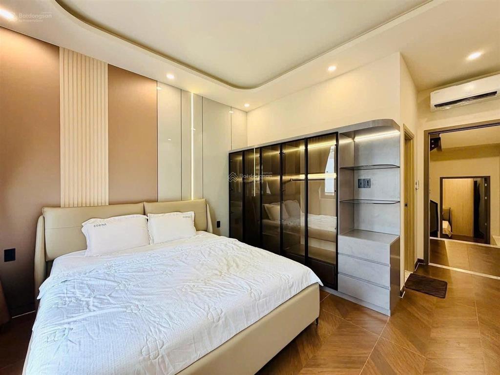 Bán nhà hẻm xe hơi 6m đậu trước nhà. phan xích long, pn. dt 82,5m2, giá thuê 19tr shr