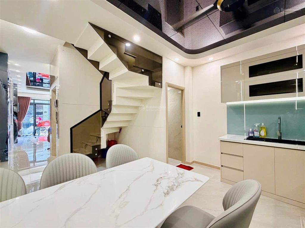 Bán nhà hẻm xe hơi 6m đậu trước nhà. phan xích long, pn. dt 82,5m2, giá thuê 19tr shr