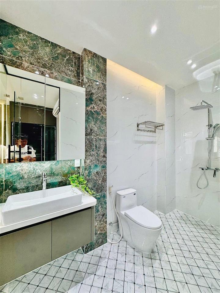 Bán nhà để làm ăn đinh công tráng, q1. giảm nhanh 300tr giá 3tỷ250tr dt 70m2, hẻm 6m thuê 19tr shr
