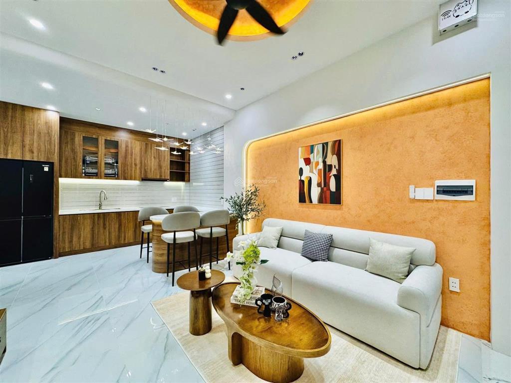 Bán nhà giá tôt ở hẻm 373 giá 2tỷ990tr nguyễn trãi, q1. dt 70m2, hẻm 5m, hđ thuê 19tr/th. shr