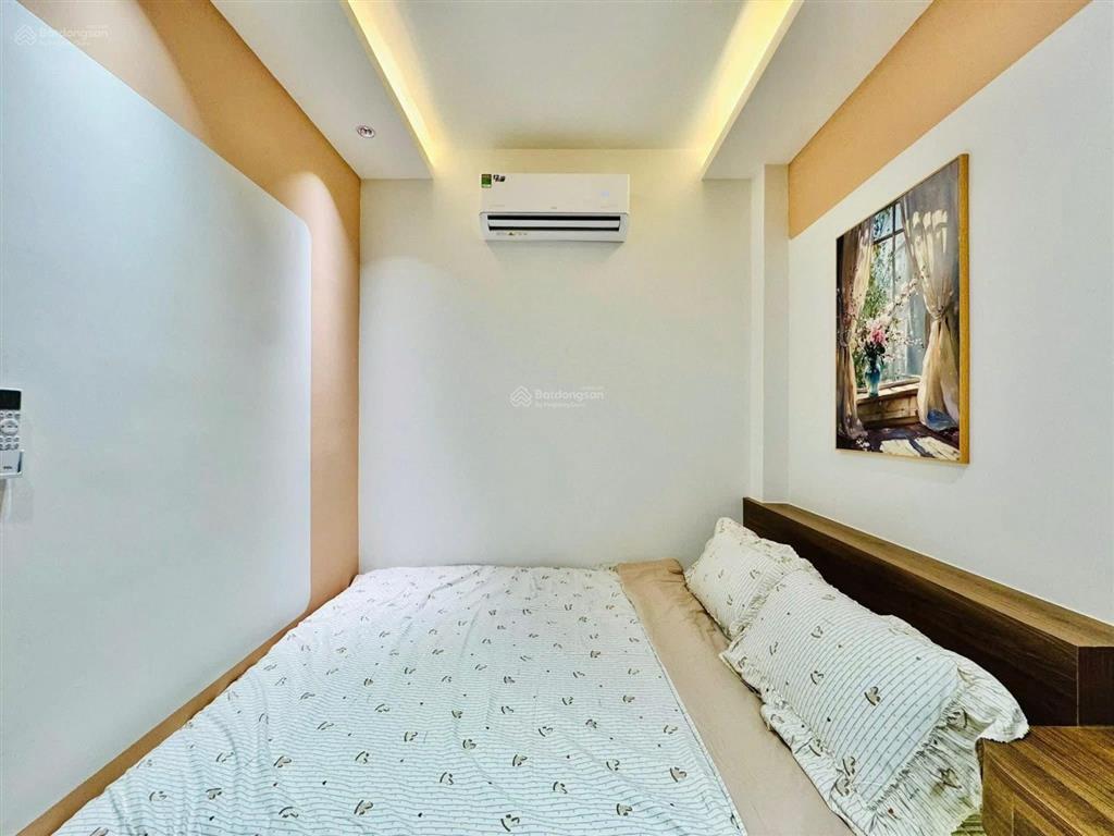 Bán nhà giá tôt ở hẻm 373 giá 2tỷ990tr nguyễn trãi, q1. dt 70m2, hẻm 5m, hđ thuê 19tr/th. shr