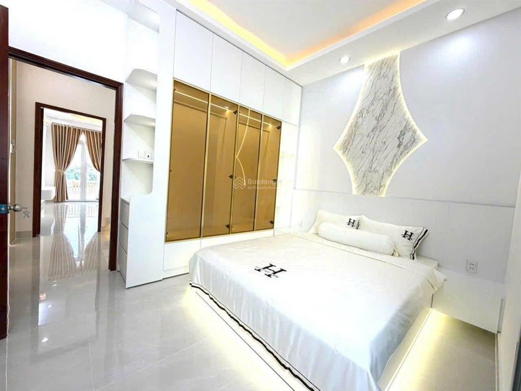 Giảm nhanh 300tr sở hữu nhà đồng nai, q10. hẻm 5m, dt 80m2, thuê 19tr/th. shr