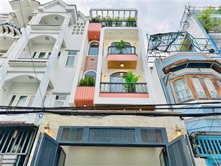 Bán gấp nhà hẻm 214 nguyễn trãi, q5. giá 4ty250tr dt 90m2, hẻm 5m, hđ thuê 19tr/th. sổ hồng riêng
