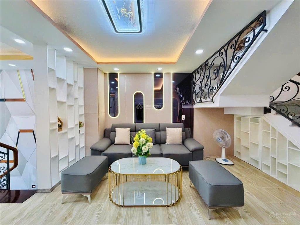 Cô chú sắp định cư mỹ cần bán gấp vườn lài, q12 dt 72m2 hẻm 6m, thuê 19tr sổ riêng