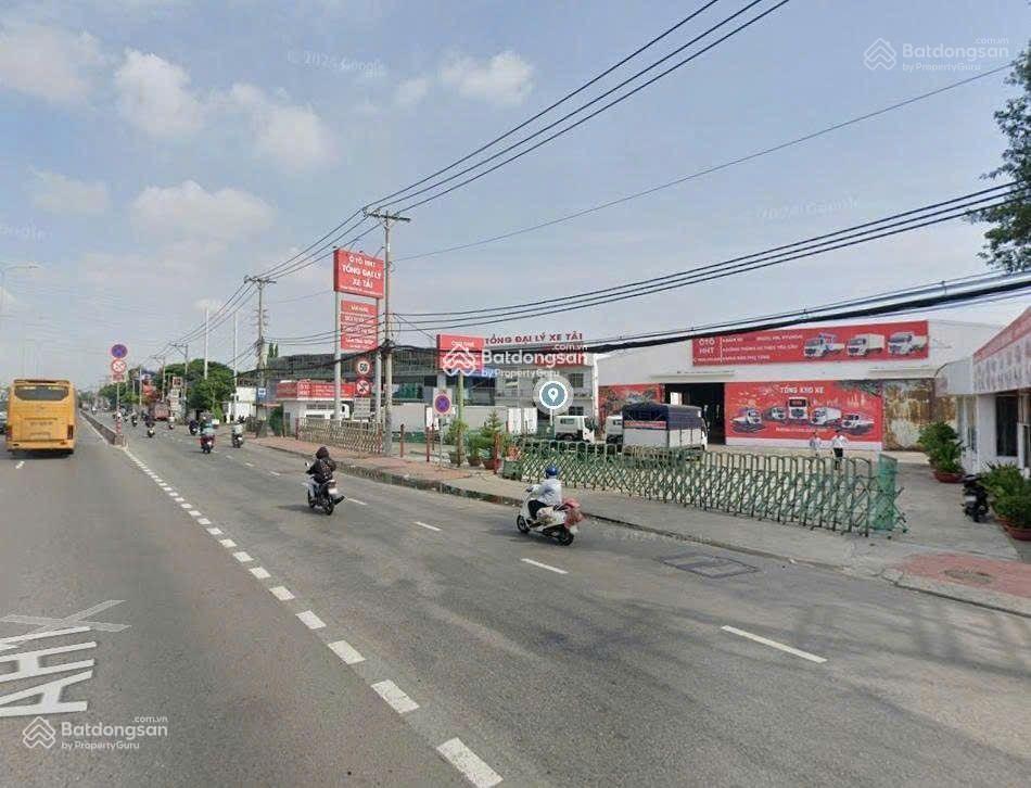 65x250m mặt tiền quốc lộ 1a, tt bến lức, long an, cn 16,000m2 giá 7.99 triệu/m2