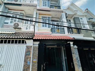 Nhà ngang 4m dài 11m 1 trệt 2 lầu 4 phòng ngủ 3wc gần chợ hiệp thành giá 2 tỷ 640