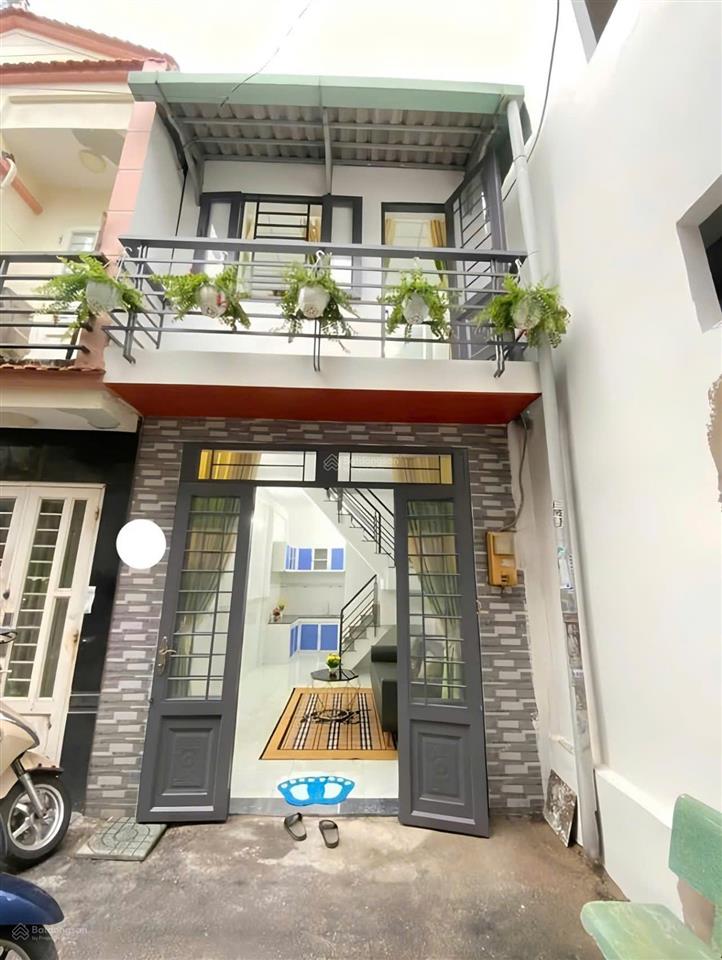 Bán nhà xây mới 4x6m đường tô ngọc vân quận 12 sát bên gò vấp giá 900 triệu còn bớt chính chủ