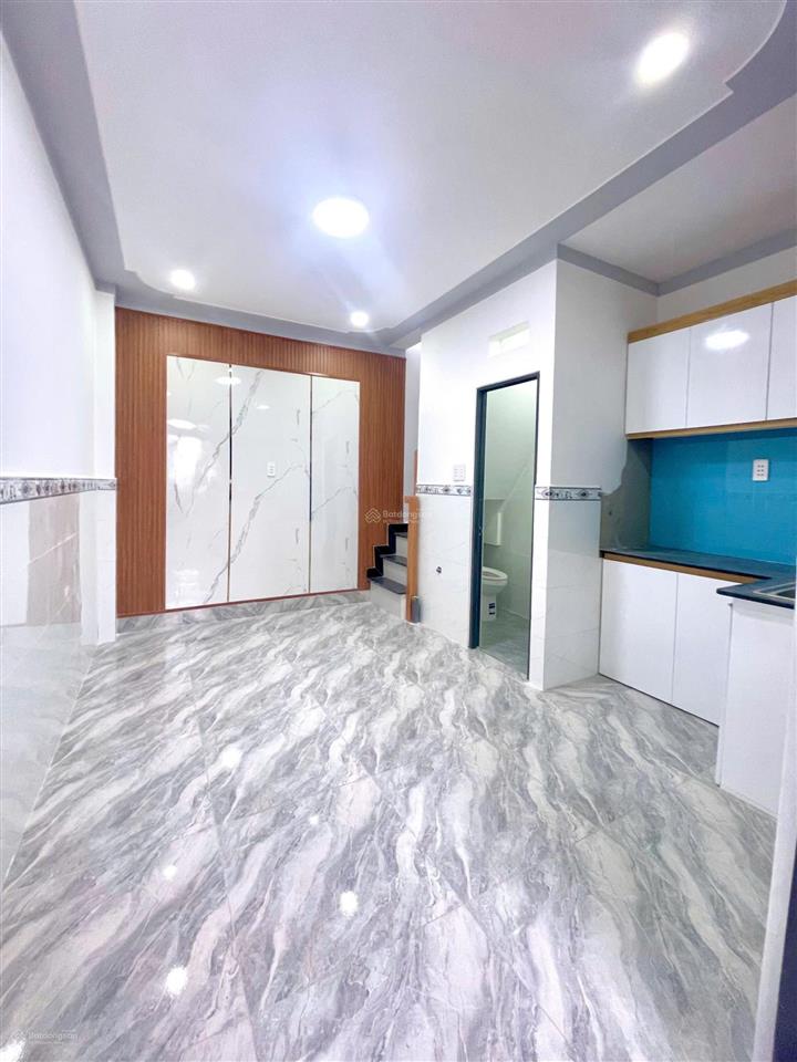 Nhà xây mới 3,5x7m đường tô ký ngay quân khu 7 quận 12 giá 790tr còn bớt chính chủ