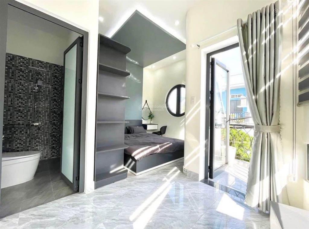 Bán gấp nhà 1 lầu 6x20, giá 800 triệu. ngay chợ đệm, đang cho thuê 20 triệu/tháng