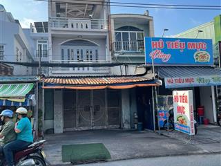 Nhà 1 lầu 6x20. giá 920 triệu, ngay chợ phú lạc đường tân liêm