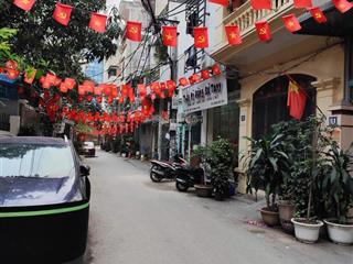 Cho thuê nhà 4 tầng ngõ 1 ngô thì nhậm  hà đông