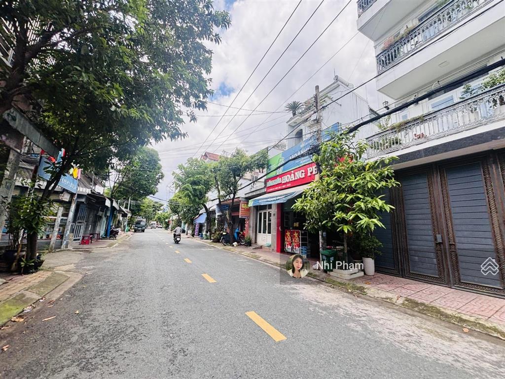 Siêu hiếm lô góc 3 mặt tiền kinh doanh đường 339, đỗ xuân hợp, liền kề gia hoà, global city