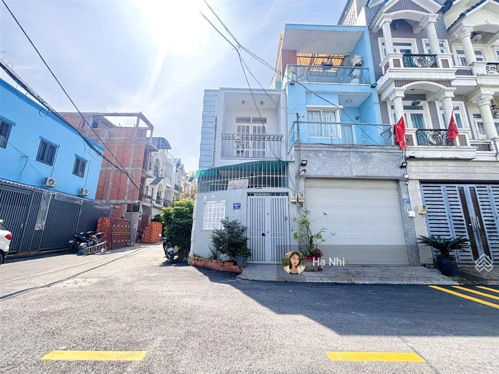 Siêu phẩm linh đông  nhà 3 tầng full nội thất chỉ 6.5 tỷ  150m ra phạm văn đồng