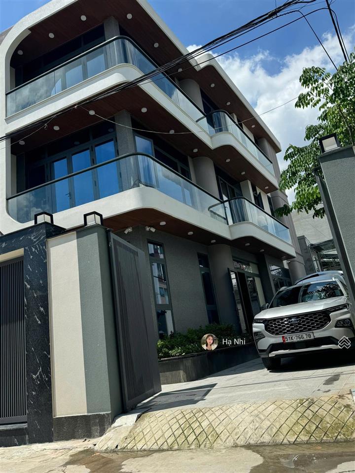 Biệt thự góc 2 mt 3 tầng ven sông 155m2 9.6x16 ngay phà bình quới, ga tàu thuỷ, phạm văn đồng 400m
