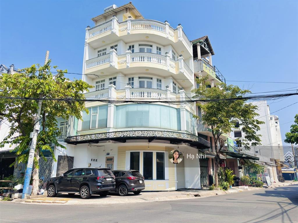 Hiếm! căn góc 2 mặt tiền 5 tầng, ngang 8m ngay đại lộ 2, chợ phước bình, thảo điền 5ph đi xe