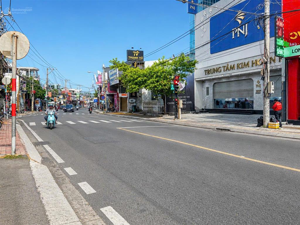 Sót lại duy nhất 1 lô đất 5.x tỷ hướng đông nam cạnh đh ngân hàng  hoàng diệu 2 100m