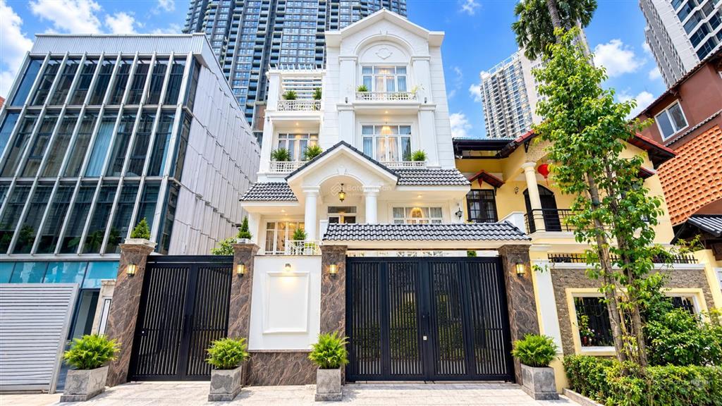 Sốc 50 tỷ! biệt thự 4 tầng ngay khu vip hàn quốc võ trường toản, lumiere thảo điền, sát ga metro