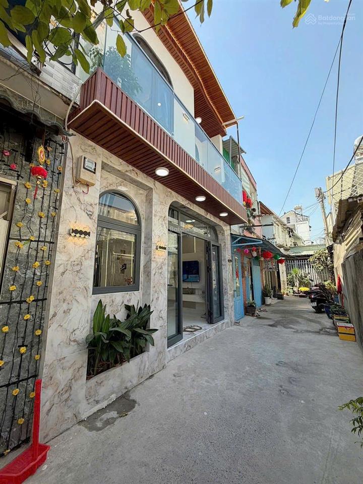 Nhà đường huỳnh tấn phát quận 7 (30m2) 1 lầu ,nhà mới vào ở liền.