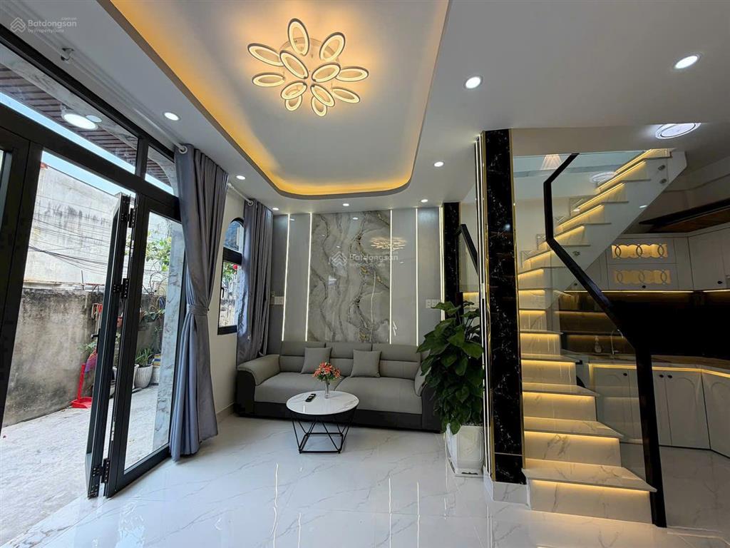 Nhà đường huỳnh tấn phát quận 7 (30m2) 1 lầu ,nhà mới vào ở liền.