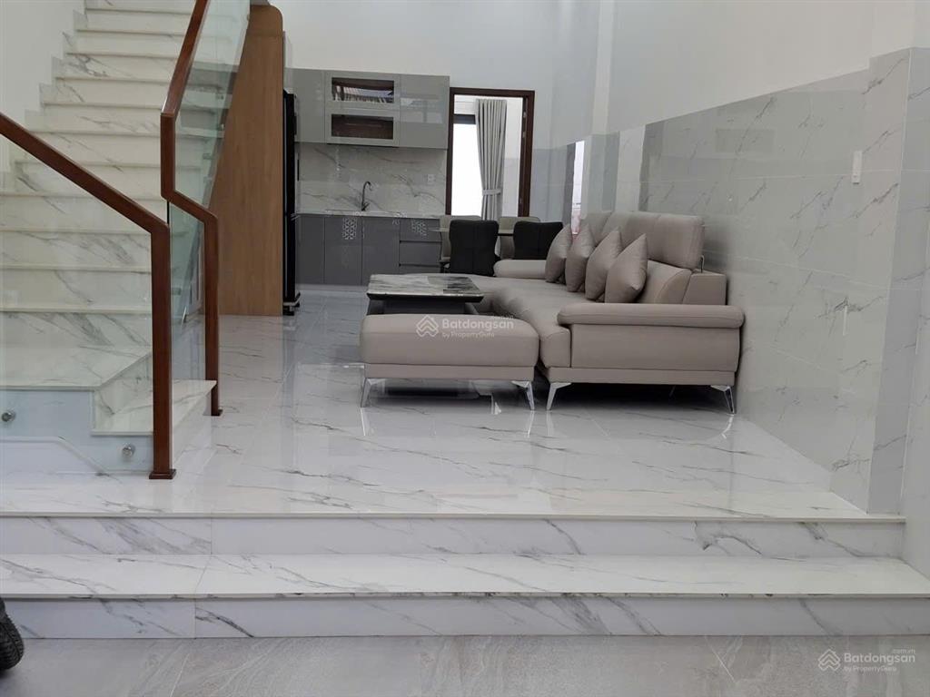 Bán nhà riêng tại huỳnh tấn phát, giá 5,95 tỷ, 72m2, 3pn, 3wc, đẹp, nhiều tiện ích