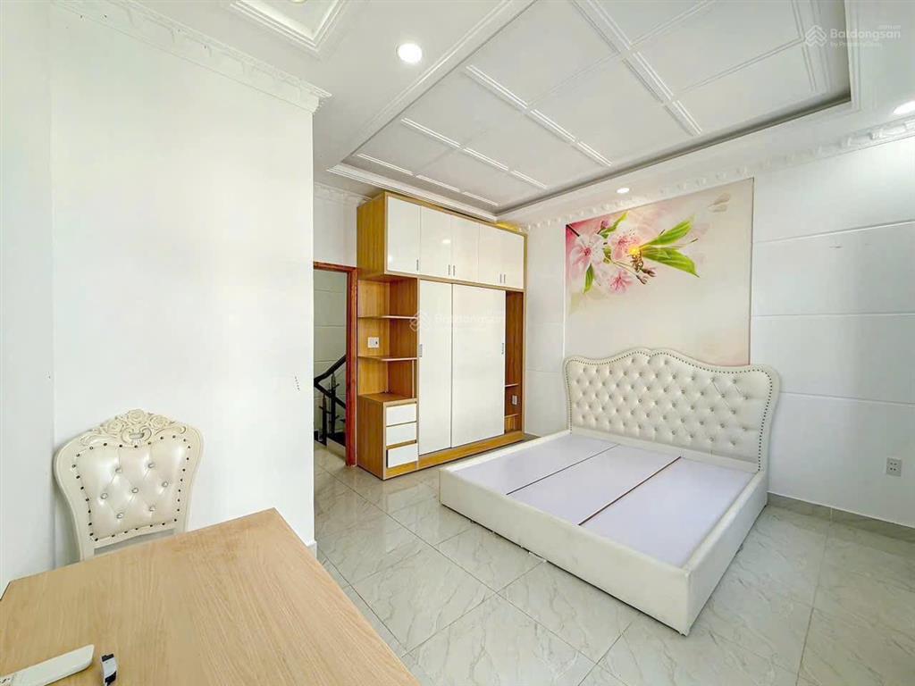 Bán nhà mặt phố huỳnh tấn phát, 7,2 tỷ, 65m2, đẹp, nhiều tiện ích