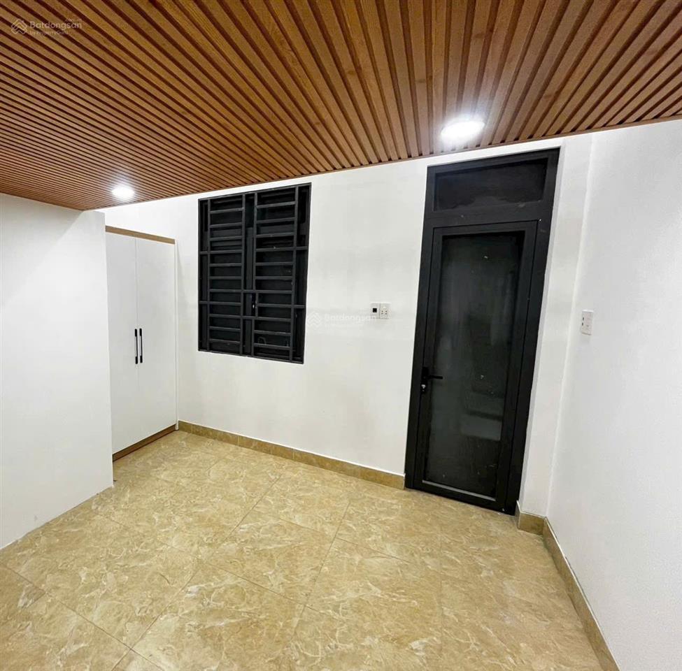 Nhà nhỏ có sổ hồng riêng 20m2 hoàn công 2 tầng siêu hót 2,5 tỷ. q7